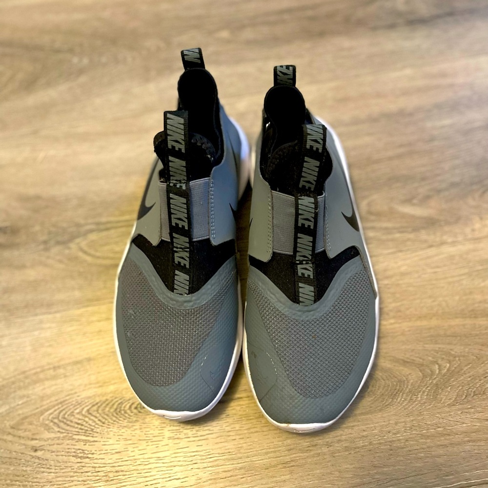 Nike Youth Slip-On Shoes